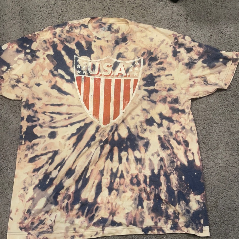 BLEACHED TEE